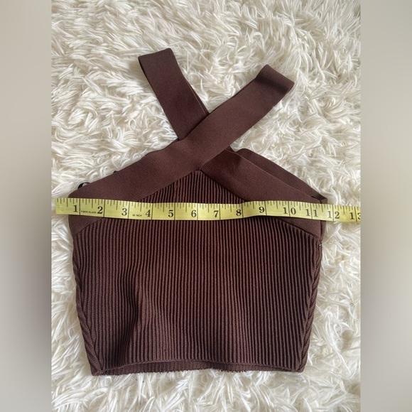 Aritzia Babaton Sculpt Knit Criss Cross Cropped Tank in Coffee Bean - Picture 6 of 8